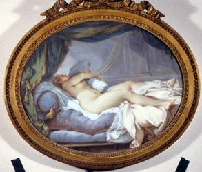 Mujer exprimiendo un cojín. Jacques Charlier