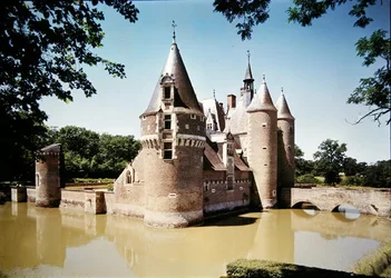 Vista del Chateau du Moulin, construido en 1480-1502