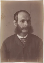 [Retrato de un hombre con patillas]