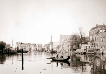 Barco en el canal, Dordrecht, Países Bajos, 1898