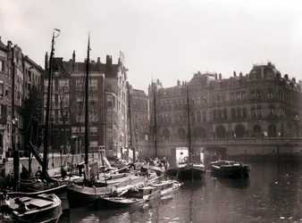 Barcos en el canal, Róterdam
