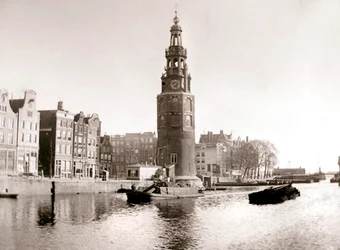 La Montelbaanstoren, Ámsterdam, 1898