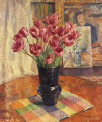 Tulipanes en un cuenco azul