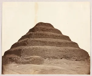 Egipto. Saqqara. Pirámide escalonada de Djoser