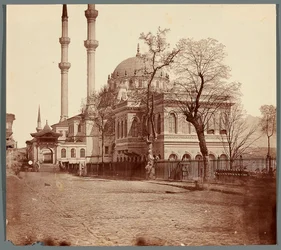 Quiosco y mezquita de Tophane