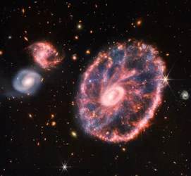 Galaxia Cartwheel (Imagen compuesta de NIRCam y MIRI)