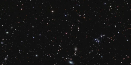 Cuásar J0100+2802 (Imagen NIRCam)