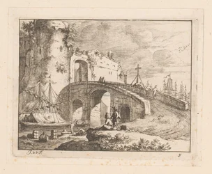 Puerta de la ciudad en un puerto italiano