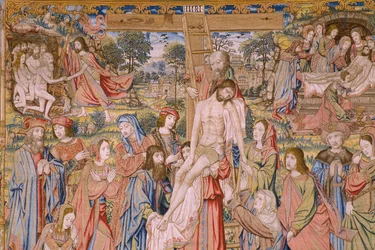 Tapices flamencos. Serie La pasión de Cristo: Descenso de la cruz (Kruisafneming, Descendimiento de la cruz). Fabricación Pieter van Aelst. Dibujante Jan van Roome. Hacia 1507-1520. Detalle.