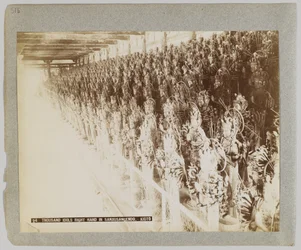 Mil ídolos en Sanjusangendo, Kioto, Japón