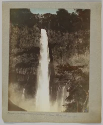 Cascada Kegon, Lago Chuzenji, Nikko, Japón