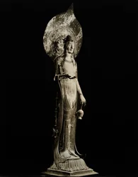 Kudara Kannon, del siglo VII, Periodo Asuka, Templo Horyuji, Japón, 1950