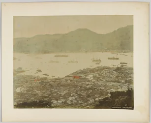 El puerto de Nagasaki, Japón