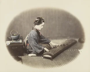 Mujer tocando un koto