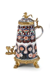 Rara cafetera Imari elegantemente montada con tapa