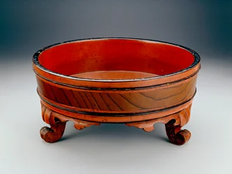 Cuenco usado para una ceremonia budista de lavado de manos, 1345 o 1406