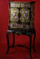 Gabinete, japonés