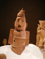 Haniwa (terracota)