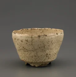 Cuenco de té con pie dentado, prefectura de Yamaguchi, Período Edo
