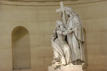 María Antonieta sostenida por la Religión, 1825 (mármol)