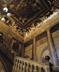 Arquitectura barroca: escalera pintada en trampantojo (siglo XVII). Pintura de Jean Daret (1613-1668). Hotel de Chateaurenard. Aix en Provence, Bocas del Ródano (13)