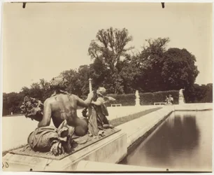 Versalles, esquina del parque