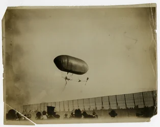 Dirigible "California Arrow"