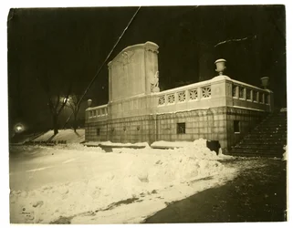Memorial de Shaw por la noche, Boston, EE.UU., c.1902-10