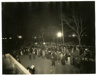 Desfile por el sufragio, Greenwich Village, Nueva York, EE.UU., c.1915-18
