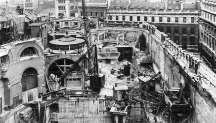 Banco, visto desde el techo del Royal Exchange, Londres, 1926-1927