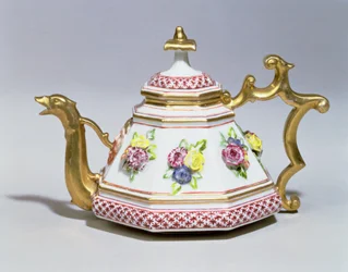 Tetera octogonal de Meissen