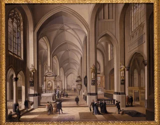 Interior de una iglesia gótica