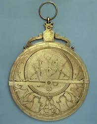 Instrumento astronómico: un astrolabio de Johannes Stoeffler (1452-1531), hecho en el siglo XVI. París, Colección Brieux