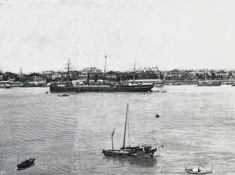 Puerto de Shanghái pocas semanas antes del estallido de la guerra