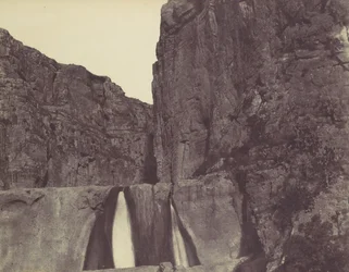 Cascada, Constantina