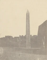 Luxor, Obelisco (Lado Oeste)