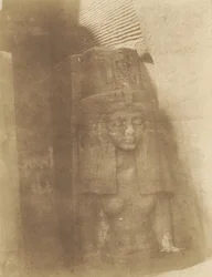 Speos de Ehre en Abu Simbel, Estatua de Mujer
