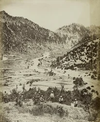 Vista de la ruta tomada por el ataque frontal de Peiwar Kotal, 1878-79