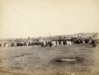 Consejo indio en campamento hostil, 1891