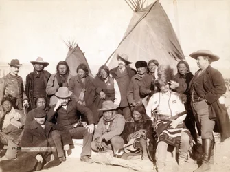 Jefes indios y funcionarios de EE.UU. en Pine Ridge, 1891