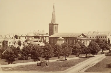 Iglesia de San Jaime, desde Hyde Park, Sídney