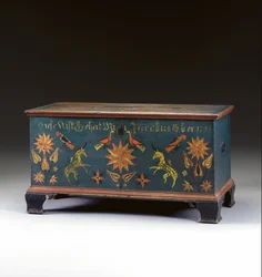 Cofre decorado con tapa abatible hecho para Jacob Ober, Municipio de Rapho, Condado de Lancaster, Pensilvania, EE.UU., 1794