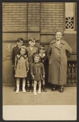 [Grupo de niños]