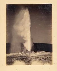 Old Faithful en erupción