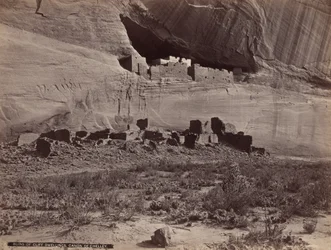Ruinas de Cliff Dwellings, Canyon de Chelly,1879-1881 (foto)