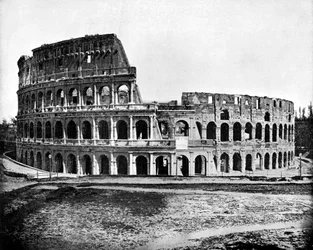 Exterior del Coliseo, Roma, 1893