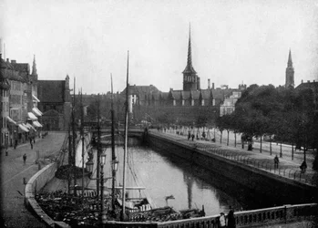 Escena de calle en Copenhague, Dinamarca, 1893