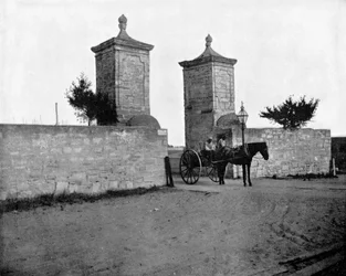 La antigua puerta de la ciudad, San Agustín, Florida, EE.UU., 1893
