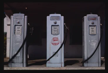 Olympic Gas Pumps, San Diego, California, EE.UU.
