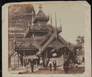 Vista noreste de la Gran Pagoda de Prome (Pyay)